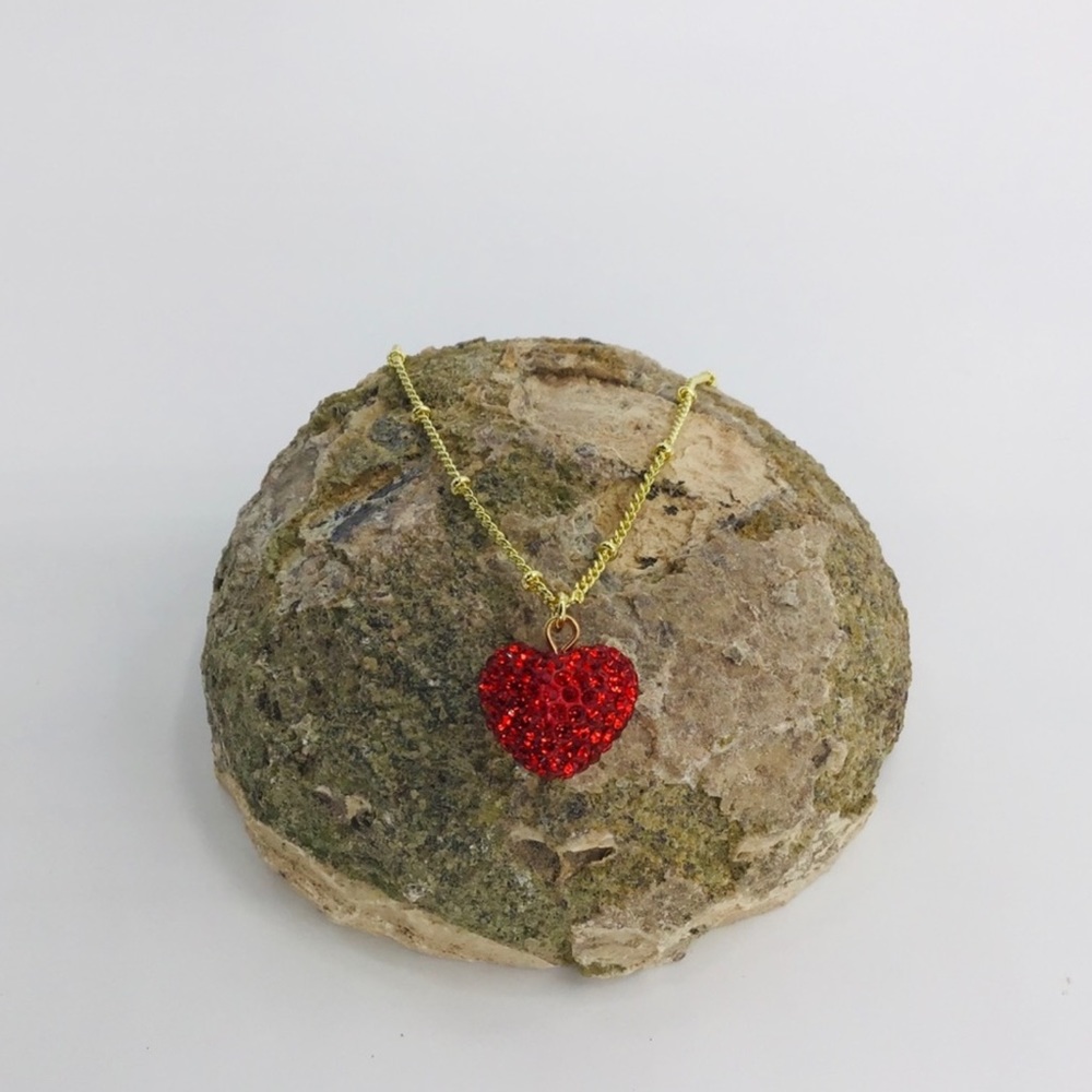 NEW Valentine’s Day Necklace Dainty Satellite Chain Heart Red Rhinestone Gold